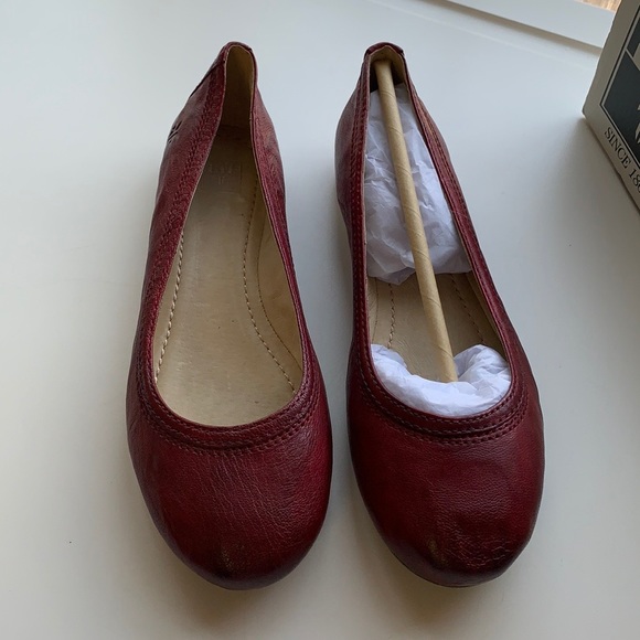 Frye big girls red flats - Picture 2 of 6